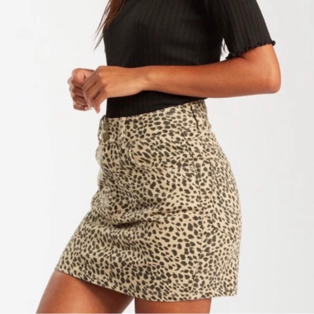 Billabong cheetah denim skirt